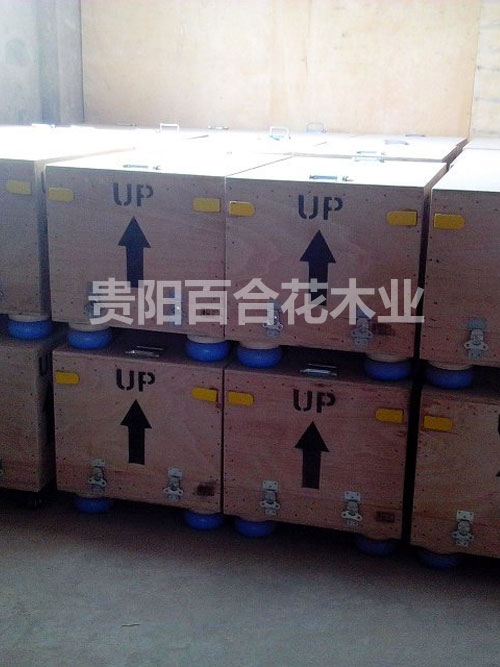 出口包裝箱（內(nèi)裝精密設(shè)備，出口產(chǎn)品）